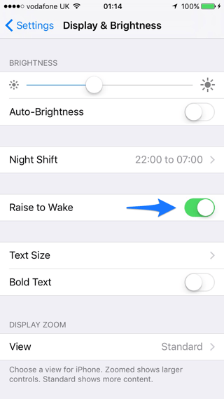 Cómo activar o desactivar la función de pantalla de bloqueo de elevación para despertar en iOS 10