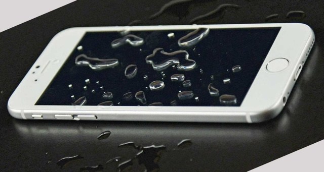 Cómo saber si un iPhone está dañado por el agua (guía)