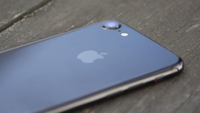 iPhone 7 Un año después: ¿Debería comprarlo para el 2018?
